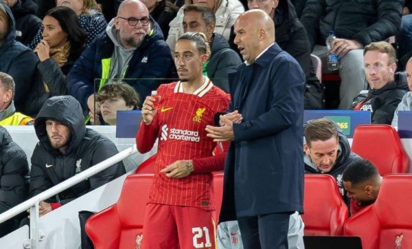 Τσιμίκας: «Ο Σλοτ με εμπιστεύεται και έχω αυτοπεποίθηση»