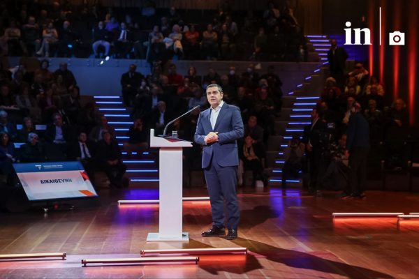 Αλέξης Τσίπρας: Ολομέτωπη επίθεση στον Κ. Μητσοτάκη για το Κράτος Δικαίου