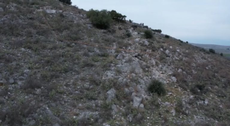 Βασίλης Καλογήρου: Στον Τύρναβο η τεχνική σύμβουλος της οικογένειας του 39χρονου – Τι μπορεί να έχει συμβεί με το DNA