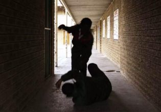 Πύργος: Συνελήφθη 20χρονος μαθητής που μαχαίρωσε 17χρονο μέσα στο σχολείο