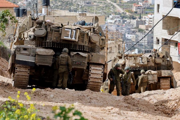 Δυτική Όχθη: Οι Παλαιστίνιοι φοβούνται εκκαθάριση τύπου Γάζας εν μέσω επιχειρήσεων του Ισραήλ