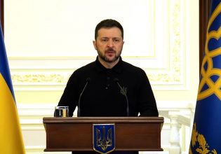 Ζελένσκι: Ζητά πυρηνικά όπλα αν καθυστερήσει η είσοδος στο ΝΑΤΟ – Ρωσία: Πλησιάζει την τρέλα