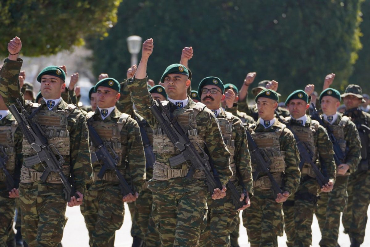 Δένδιας – Μητσοτάκης ετοιμάζονται να ανακοινώσουν αυξήσεις για τις Ένοπλες Δυνάμεις