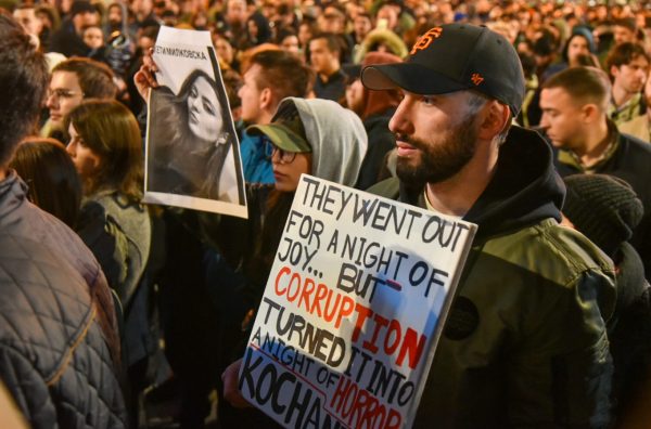 Βόρεια Μακεδονία: Σήμερα οι κηδείες των 59 θυμάτων της πυρκαγιάς σε νυχτερινό κέντρο στη Κότσανη