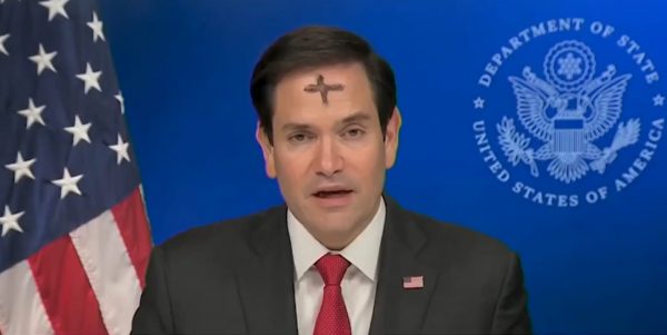 ΗΠΑ: Για ποιο λόγο ο Μάρκο Ρούμπιο εμφανίστηκε με έναν σταυρό ζωγραφισμένο στο μέτωπό του;