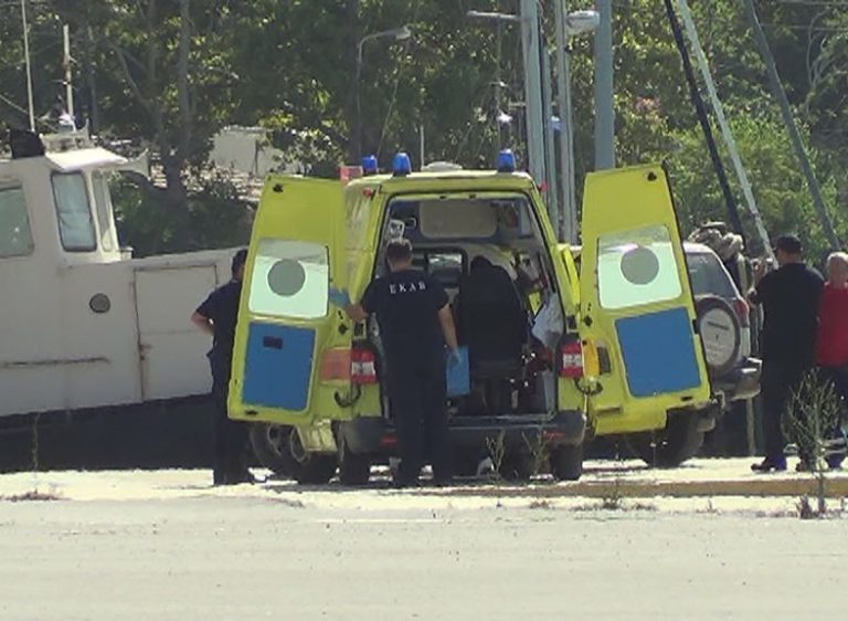 Θήβα: Προκαταρκτική έρευνα στο ΕΚΑΒ για τον θάνατο 63χρονου που πέθανε στο πεζοδρόμιο περιμένοντας ασθενοφόρο