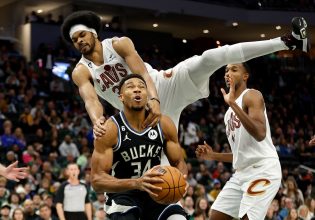 Μπακς – Καβαλίερς 100-112: Νέα ήττα σε ιστορική βραδιά για τον Αντετοκούνμπο