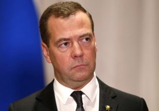 Μεντβέντεφ: Κύριο μέλημα η μέγιστη ήττα της Ουκρανίας – Οι ΗΠΑ θα επαναφέρουν τη στρατιωτική βοήθεια