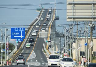 Η πιο τρομακτική γέφυρα στον κόσμο βρίσκεται στην Ιαπωνία