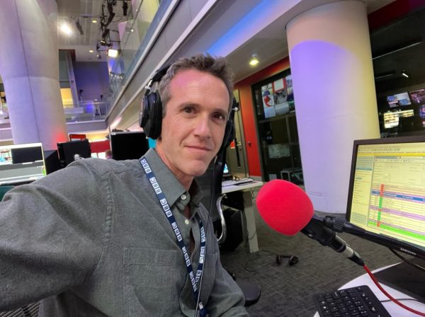 Η Τουρκία συνέλαβε και απέλασε τον ανταποκριτή του BBC, Mark Lowen