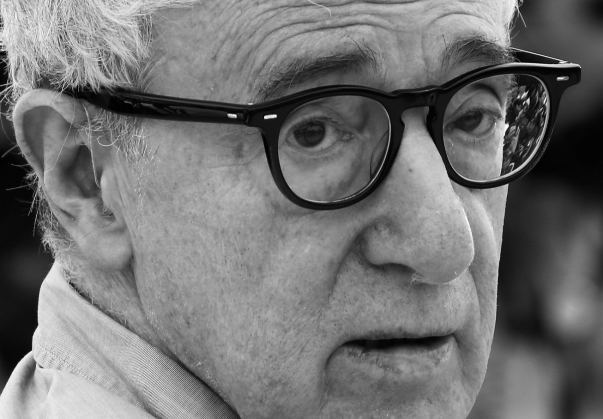 «Θα του έβγαζα τα γυαλιά και θα τα πατούσα» – Ο Μπομπ Ντίλαν ήθελε απεγνωσμένα να χτυπήσει τον Γούντι Άλεν