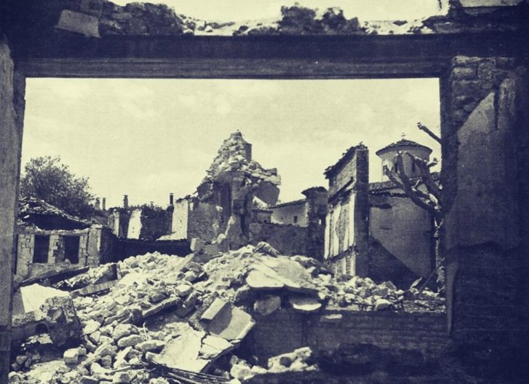 Ο ματωμένος Αύγουστος του ’44: Ξεκινάει το διεθνές συνέδριο για τα 80 χρόνια από την καταστροφή του Καρπενησίου