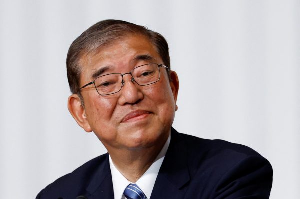 Ιαπωνία: Καταρρέει η δημοτικότητα της κυβέρνησης μετά τις δωροκάρτες του πρωθυπουργού στους βουλευτές του