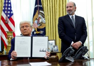 Τραμπ: Οι δασμοί στην Κίνα φτάνουν το 20% – Αντίποινα ετοιμάζει το Πεκίνο