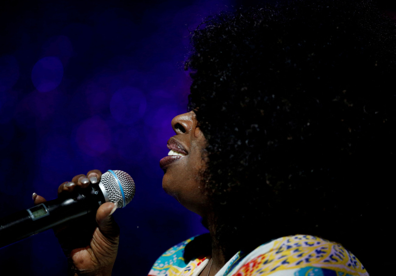 Άντζι Στόουν: Πέθανε σε τροχαίο η θρυλική τραγουδίστρια της R&B και Soul σκηνής