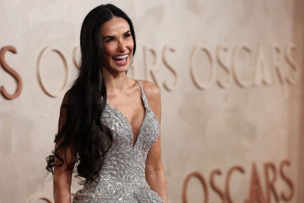 New York Times: Ντέμι Μουρ, Σαλαμέ και Πάμελα Άντερσον οι πιο καλοντυμένοι στο κόκκινο χαλί