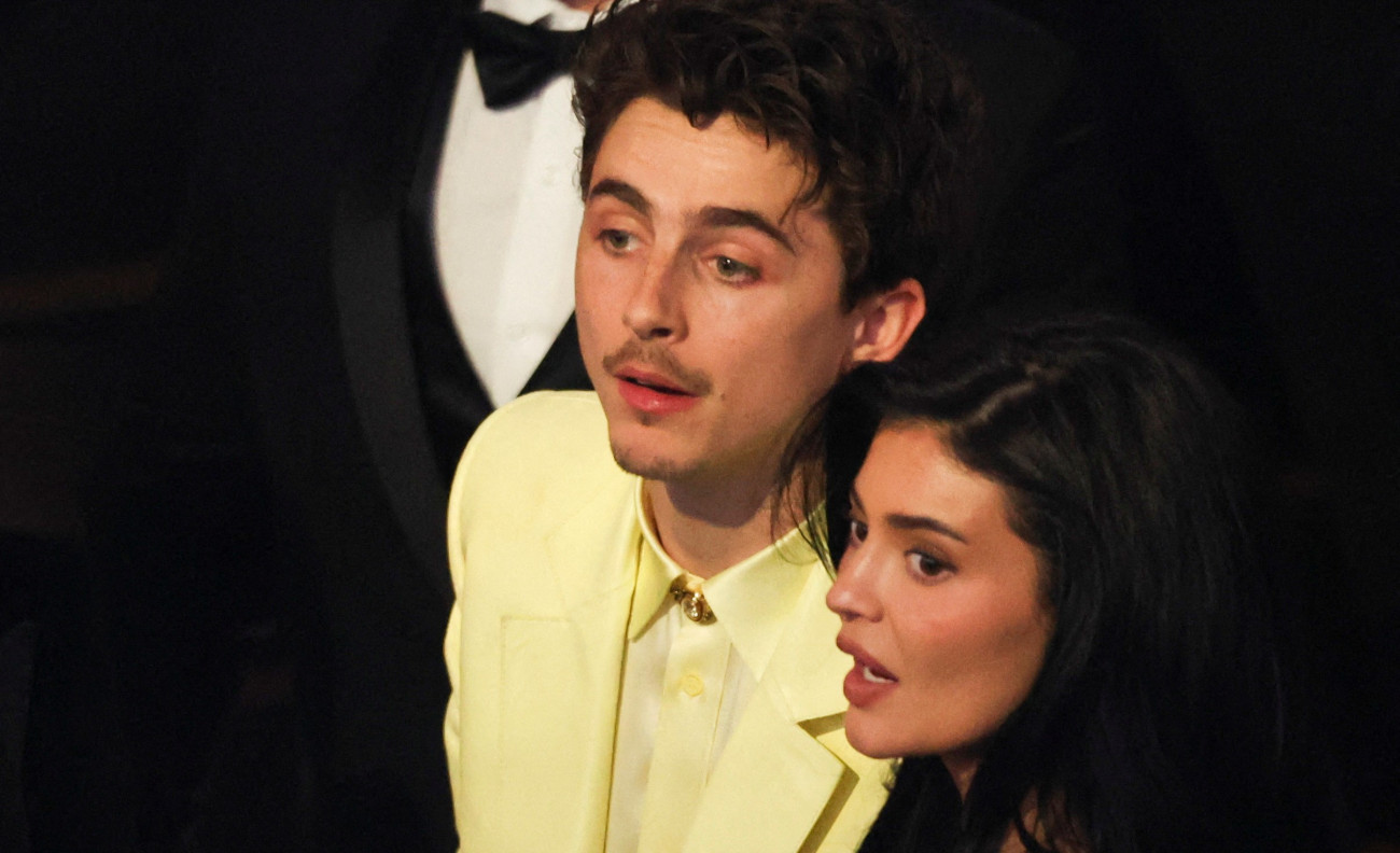 Όσκαρ 2025: Η Κάιλι Τζένερ επικρίθηκε για «αγενή» συμπεριφορά απέναντι στον Έλτον Τζον