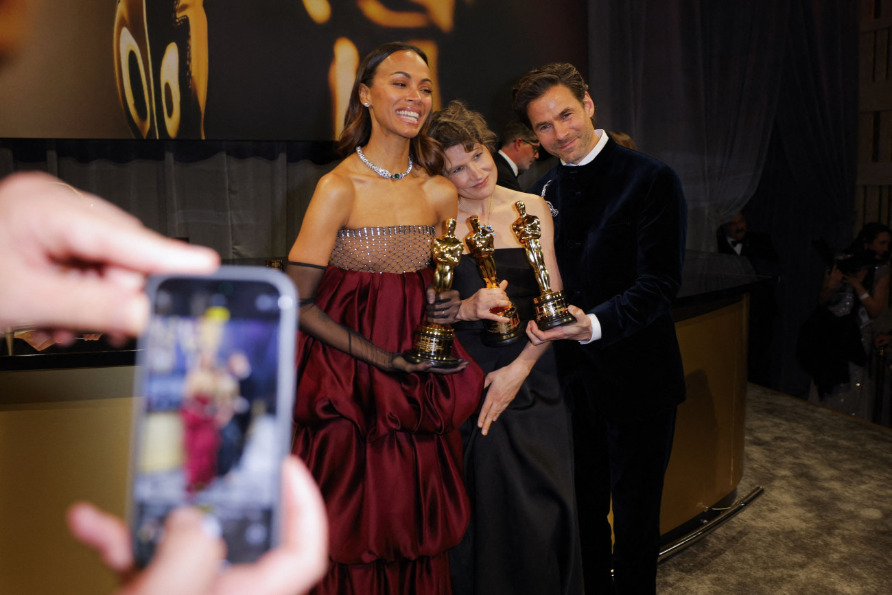 Ούτε ένας από τους νικητές του Εμίλια Περέζ στα Όσκαρ δεν θυμήθηκε την τρανς κοινότητα