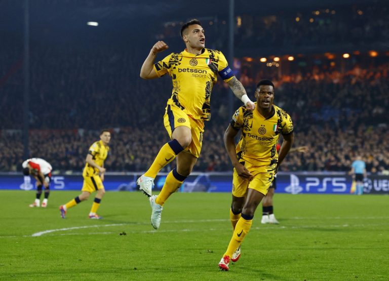 Φέγενορντ – Ίντερ 0-2: Νίκη… μισή πρόκριση για τους «νερατζούρι» (vids)