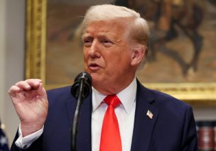 Politico: Ο Τραμπ θέλει να διαλύσει την ΕΕ — και να την ξαναφτιάξει όπως αυτός επιθυμεί