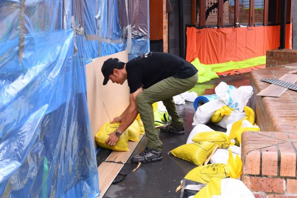 Αυστραλία: Εν αναμονή του «πολύ ισχυρού» κυκλώνα Άλφρεντ περίπου 4 εκατομμύρια κάτοικοι