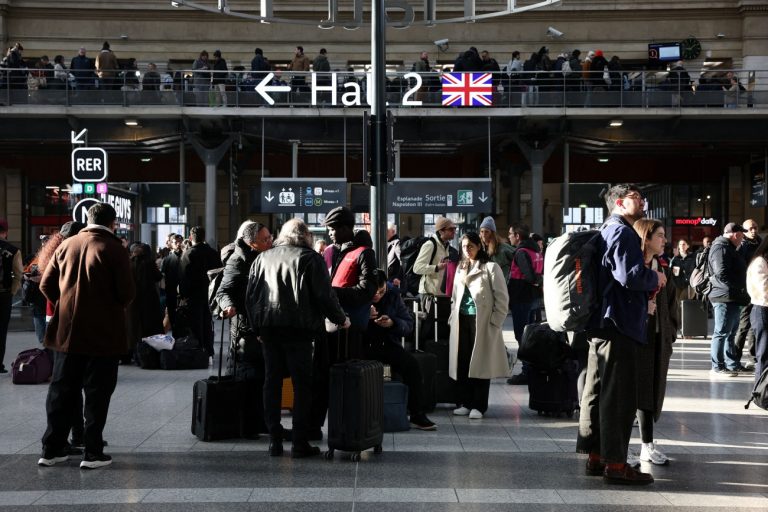 Γαλλία: Διακόπηκαν δρομολόγια τρένων στο Παρίσι – Εντοπίστηκε βόβμα του Β’ Παγκοσμίου Πολέμου