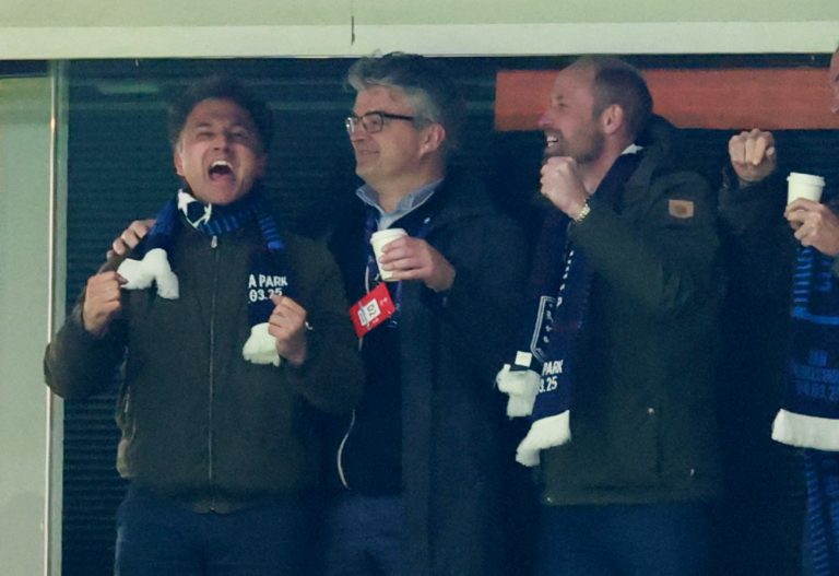 Ο θρόνος μπορεί να περιμένει: Ο πρίγκιπας Γουίλιαμ αποκάλυψε γιατί είναι ορκισμένος οπαδός της Άστον Βίλα