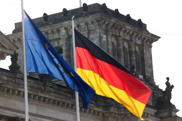 Πρόκληση για την Ευρώπη μια Γερμανία που ξοδεύει χωρίς όριο