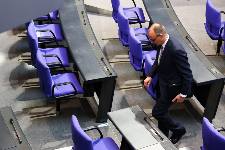 Γερμανία: Εγκρίθηκε από την Μπούντεσταγκ η χαλάρωση του «φρένου χρέους» και το ταμείο των 500 δισ.