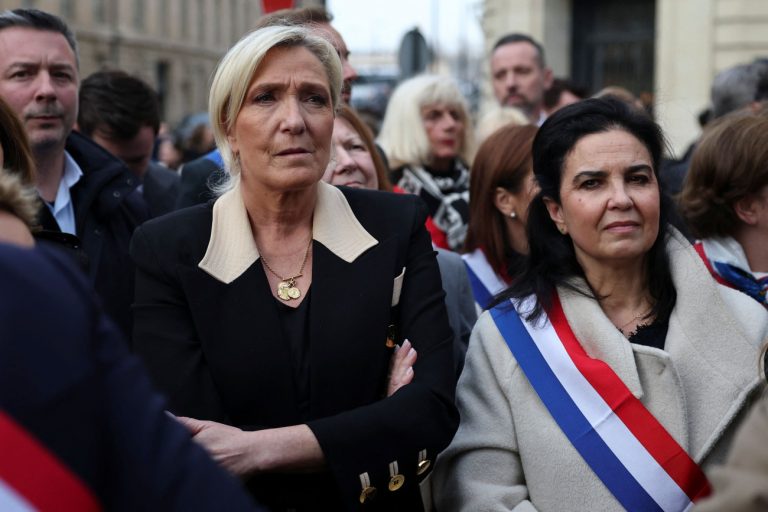 Γαλλία: Αύριο η απόφαση για τον αποκλεισμό της Λεπέν από τις εκλογές