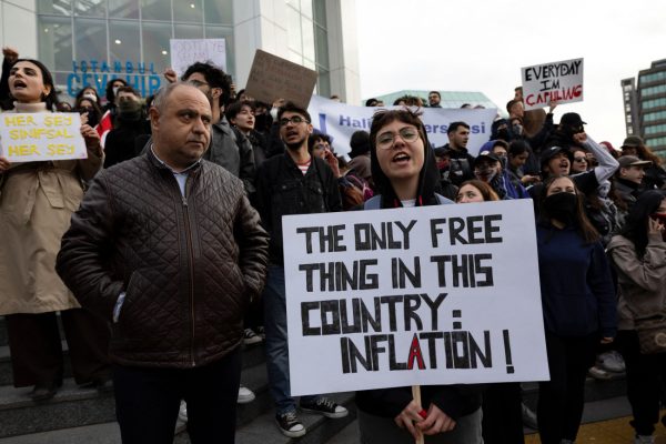 Τουρκία: Συνελήφθη ο δικηγόρος του Εκρέμ Ιμάμογλου