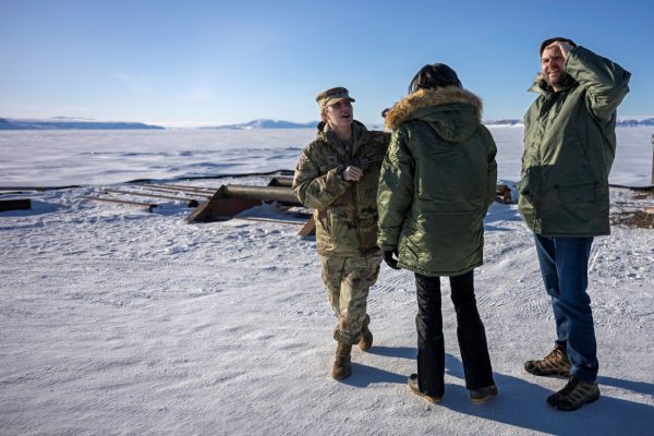 Τζέι Ντι Βανς: Ετοιμάζεται για διάδοχος του Τραμπ