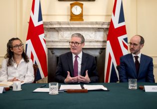 Adolescence: Με εντολή Ντάουνινγκ Στριτ η σειρά για την incel εφηβική επιδημία θα προβληθεί σε όλα τα σχολεία