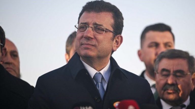 Στην εισαγγελία ο Εκρέμ Ιμάμογλου για τις κατηγορίες περί πλαστού πτυχίου