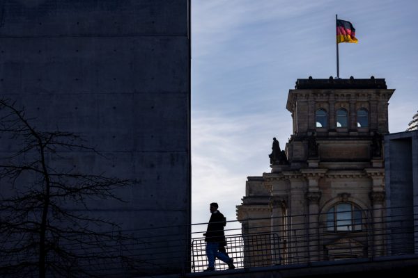 Ευρώπη: Αναγκαία η ισχυροποίηση – Προβληματισμός σε πολλά μέτωπα