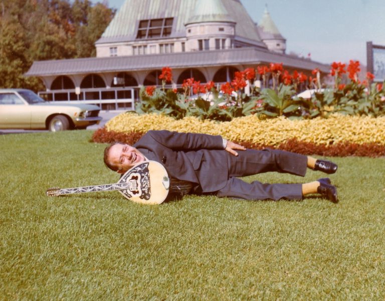 Γιώργος Ζαμπέτας: Ο Ωνάσης, ο Χατζιδάκις, η απόρριψη της Αλίκης και το σκάνδαλο Ζαμπέτοβιτς