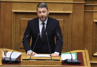 Ανδρουλάκης: Έχετε προσωπικές ευθύνες για τα Τέμπη κ. Μητσοτάκη – Είστε ένας πρωθυπουργός κλεισμένος σε γυάλινο πύργο