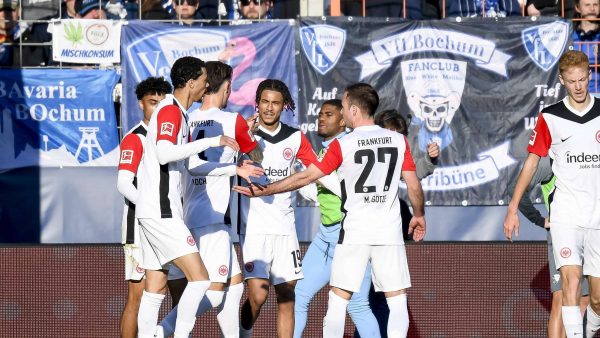 Μπόχουμ – Άιντραχτ 1-3: «Διπλό» τετράδας για την ομάδα της Φρανκφούρτης