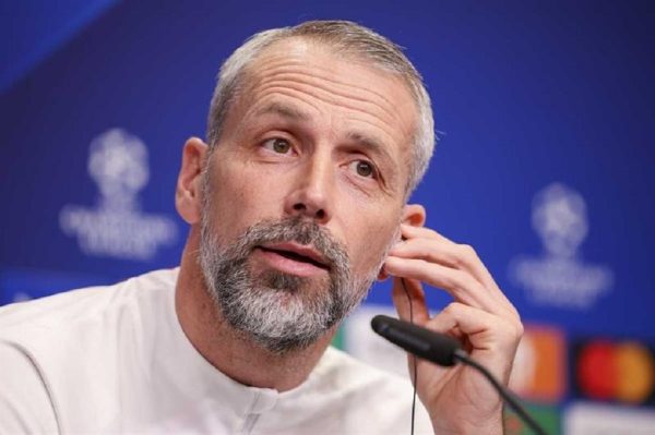 Η Λειψία απέλυσε τον Ρόζε