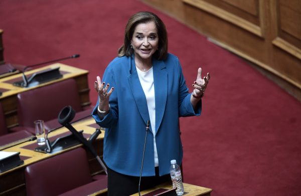 Μπακογιάννη: Να παραπεμφθεί στον φυσικό δικαστή ο Κώστας Αχ. Καραμανλής, όπως προβλέπει το Σύνταγμα