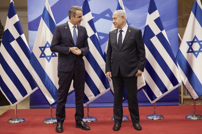 ΠΑΣΟΚ: Η σιωπή Μητσοτάκη για τη Γάζα στη συνάντηση με τον Νετανιάχου προκαλεί ανησυχία