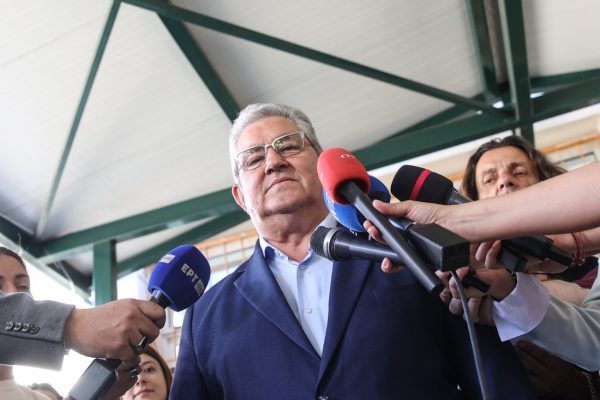 25η Μαρτίου: «Ο αποφασισμένος λαός μπορεί να φέρει τα πάνω-κάτω» – Δηλώσεις Κουτσούμπα