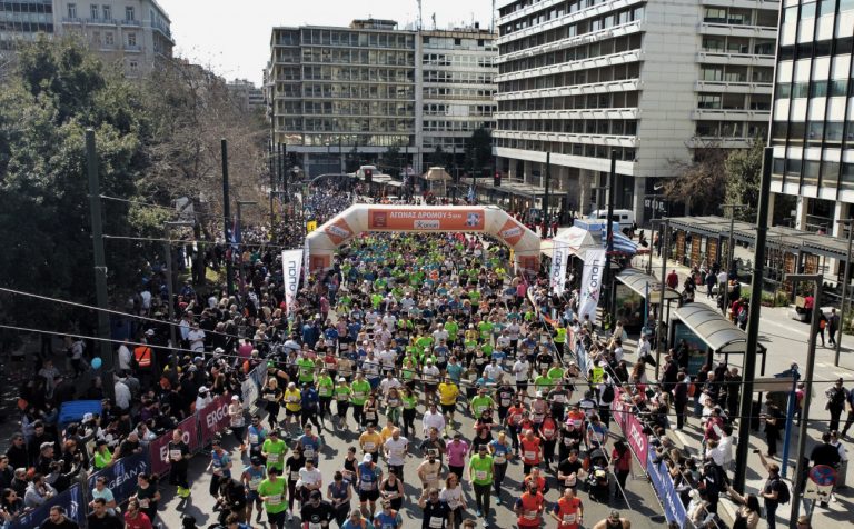 Ημιμαραθώνιος Αθήνας: Την Κυριακή 25.000 δρομείς τρέχουν στο κέντρο και γιορτάζουν την άνοιξη!