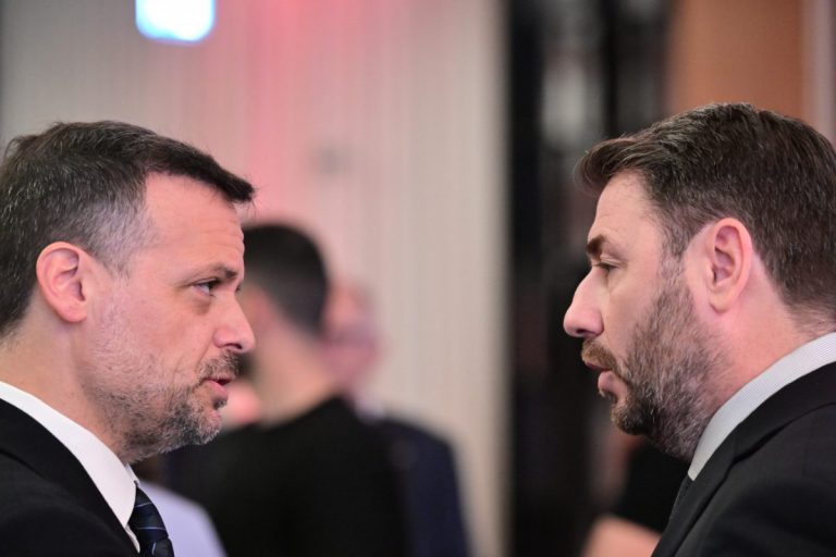 Δούκας στο ΠΑΣΟΚ: Να ενώνετε και όχι να διχάζετε – Να προσθέτετε και όχι να αφαιρείτε