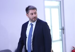 Το δεκαήμερο εντάσεων στο ΠΑΣΟΚ – Η Μπατζελή, οι τομείς και οι κόντρες με Δούκα και Γερουλάνο