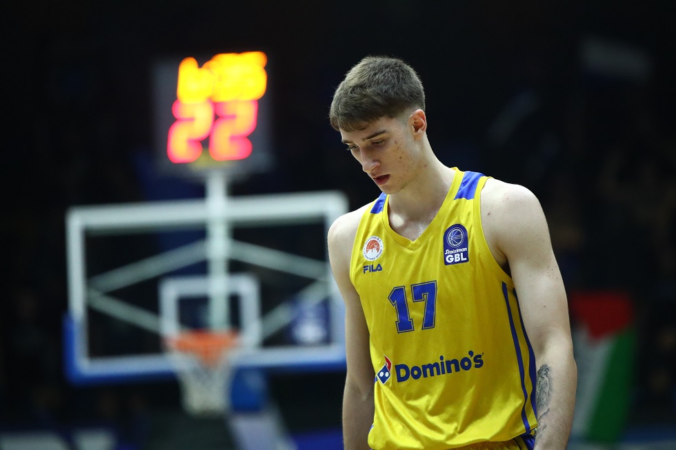 Περιστέρι: Διάστρεμμα πρώτου βαθμού ο Αβδάλας