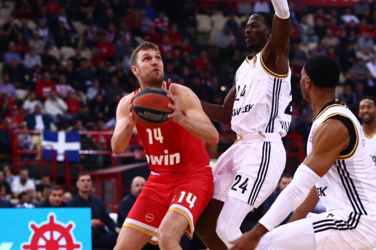 LIVE: Bιλερμπάν – Ολυμπιακός