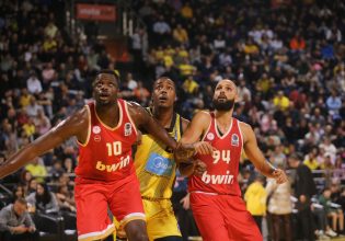 Ολυμπιακός: Θλάση ο Φαλ, αιμάτωμα ο Φουρνιέ