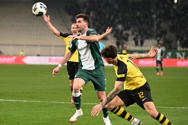 Η εικόνα ισοπεδώνει την προπαγάνδα: Οι 12+15 βαθμοί που έχουν κερδίσει Παναθηναϊκός και ΑΕΚ στη Super League (vids)