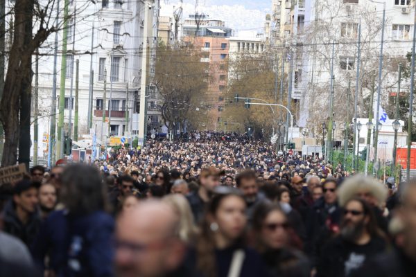 Συγκλονίζουν Ασλανίδης – Πλακιάς για τα Τέμπη – «Πήγαμε να δώσουμε οξυγόνο και μας έκαψαν τα πνευμόνια»